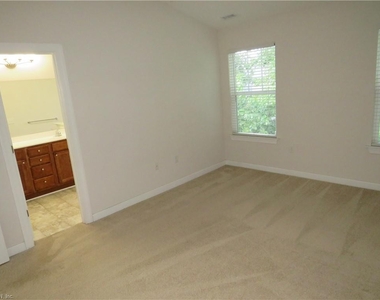 535 Davidson Circle - Photo Thumbnail 13