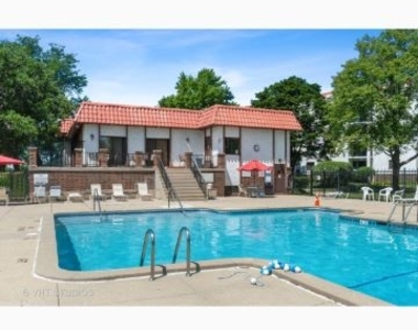 450 Plum Creek Dr 401 - Photo Thumbnail 1