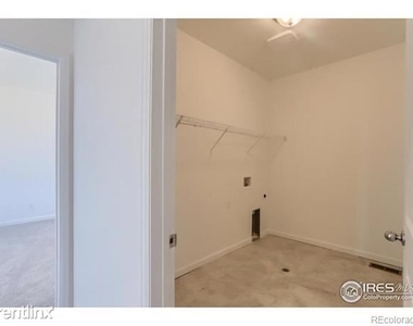 2427r White Pelican Avenue - Photo Thumbnail 24