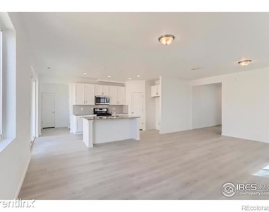 2427r White Pelican Avenue - Photo Thumbnail 27