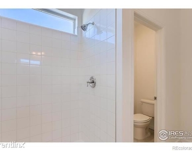 2427r White Pelican Avenue - Photo Thumbnail 16