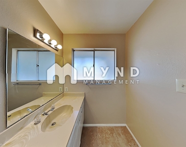 2641 W Kiva Ave - Photo Thumbnail 20