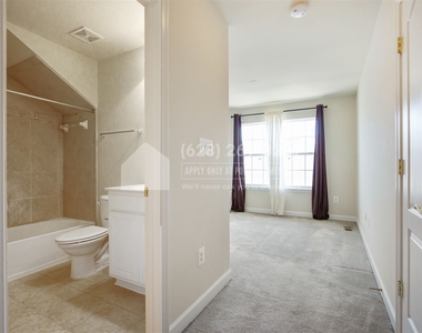 543 Garrett A. Morgan Blvd - Photo Thumbnail 14