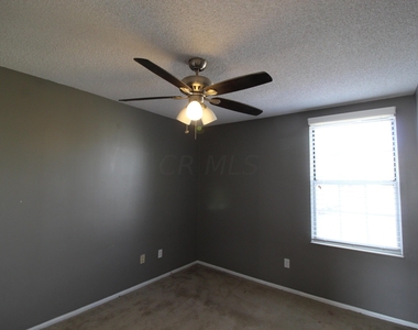 5084 Springdale Boulevard - Photo Thumbnail 9