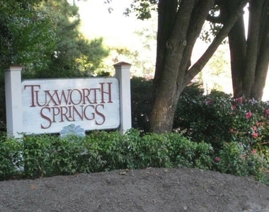 820 Tuxworth Circle - Photo Thumbnail 1
