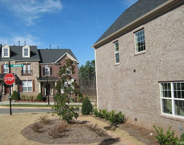 1112 Weston Green Loop - Photo Thumbnail 23