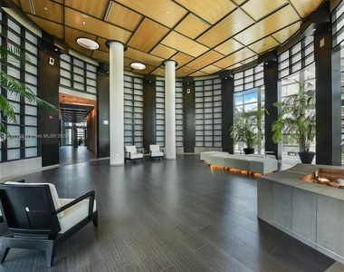 900 Brickell Key Blvd - Photo Thumbnail 25