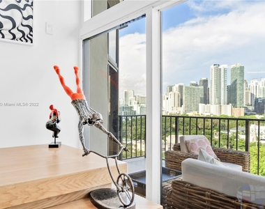 1915 Brickell Ave - Photo Thumbnail 21