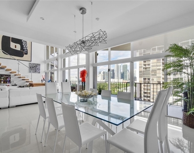 1915 Brickell Ave - Photo Thumbnail 17