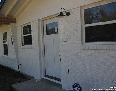 4814 Chedder Dr - Photo Thumbnail 1