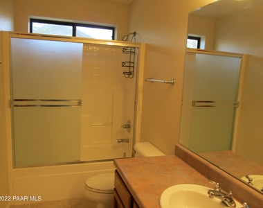 4617 N Stage Way Lane - Photo Thumbnail 8