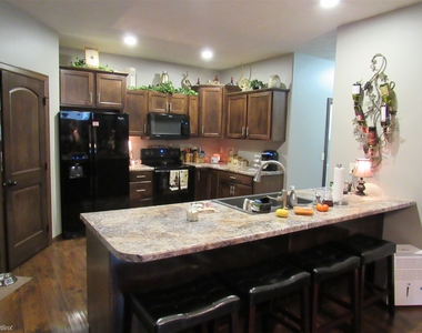 6404 S Keller Cir - Photo Thumbnail 1