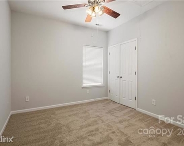 2133r Seabrook Lane - Photo Thumbnail 20