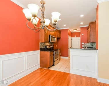 643 R Royal Crest Court - Photo Thumbnail 12