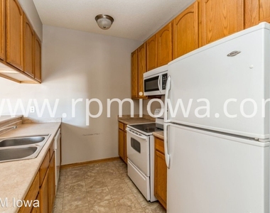 1845 Sw White Birch Circle #9 - Photo Thumbnail 7