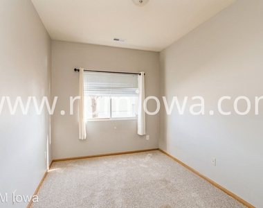 1845 Sw White Birch Circle #9 - Photo Thumbnail 11