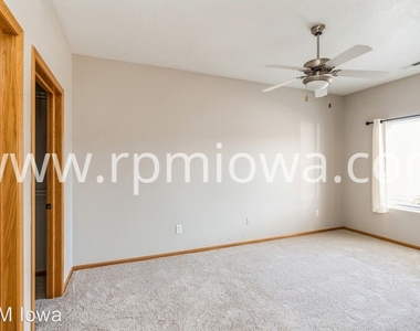 1845 Sw White Birch Circle #9 - Photo Thumbnail 8