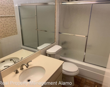 8401 North New Braunfels Avenue Unit 212 - Photo Thumbnail 13