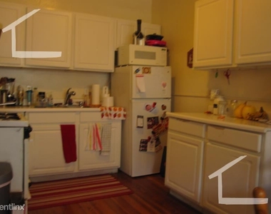 32 Edgerly Rd Apt 2 - Photo Thumbnail 4