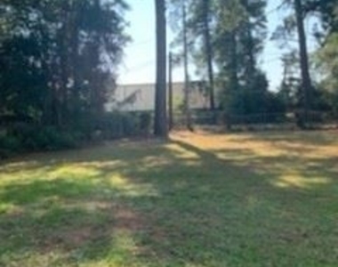 2845 Smithfield Rd - Photo Thumbnail 2