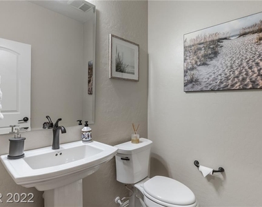 8531 Warbonnet Way - Photo Thumbnail 42