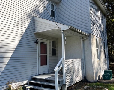 473 Mckinley Ave - Photo Thumbnail 2