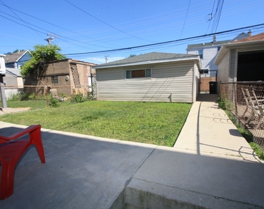 2904 W Diversey Avenue - Photo Thumbnail 16