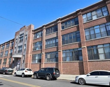 300 Communipaw Ave - Photo Thumbnail 14