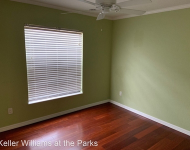 1295 Punta Gorda Circle - Photo Thumbnail 4