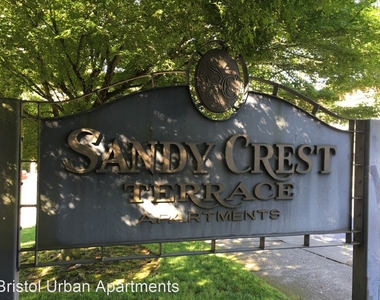 5565 Ne Sandycrest Terrace, #2 - Photo Thumbnail 10