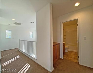 7220 Breakfast Hill Street - Photo Thumbnail 20