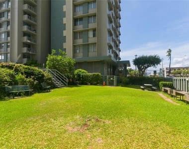 2637 Kuilei Street - Photo Thumbnail 15