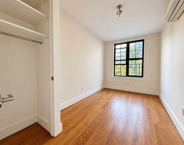 81 Carlton Avenue - Photo Thumbnail 2