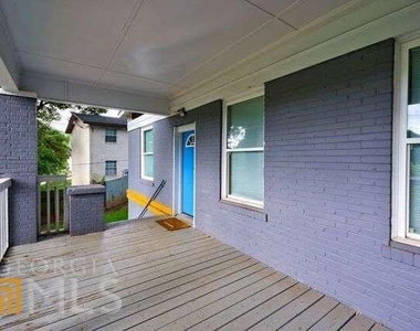 435 Dargan Place Sw - Photo Thumbnail 9