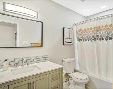 5216 Bogart Street Nw - Photo Thumbnail 21