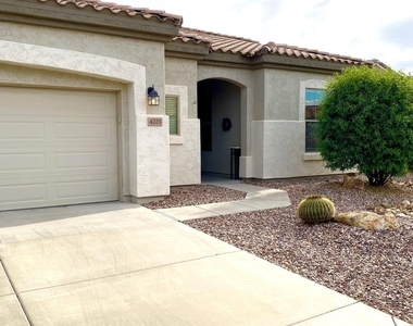 4225 E Narrowleaf Drive - Photo Thumbnail 1