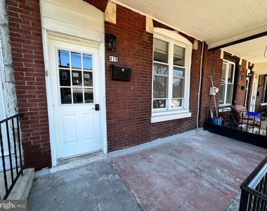 419 Markle Street - Photo Thumbnail 2