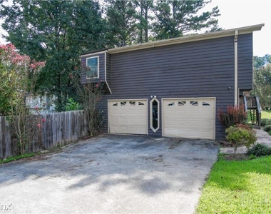 275 Lamden Ct - Photo Thumbnail 15