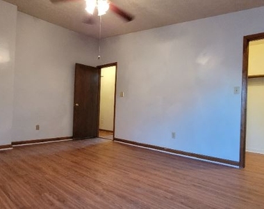 275 Lamden Ct - Photo Thumbnail 20