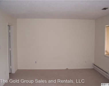 3653 Maple Glen Ln - Photo Thumbnail 2