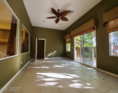 10155 Trellis Rose Court - Photo Thumbnail 13