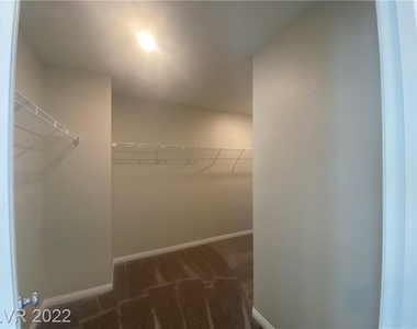 7497 West Mistral Avenue - Photo Thumbnail 19