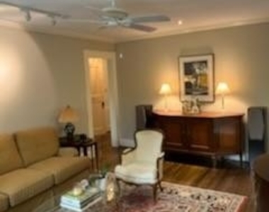 2544 Peachtree Road Nw - Photo Thumbnail 8