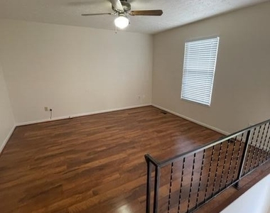 10213 Allentree Pl - Photo Thumbnail 22