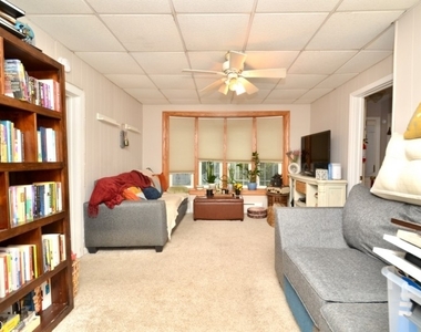 60 Lackawanna Ave - Photo Thumbnail 4