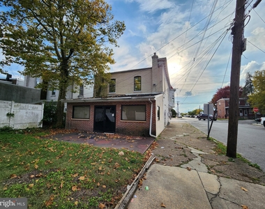 327 Highland Avenue - Photo Thumbnail 5