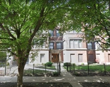 5208 S Woodlawn Avenue - Photo Thumbnail 0