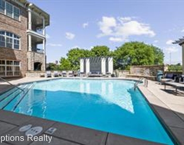 625 Piedmont Avenue Unit 1028 - 1028 - Photo Thumbnail 3