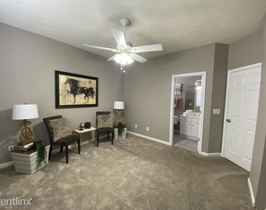 206 R Manley Court - Photo Thumbnail 29