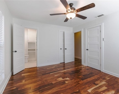 1401  Astor Pl - Photo Thumbnail 25